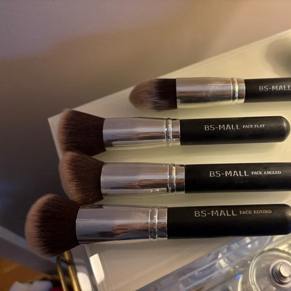 Makeup Brush Set - Picture 4 of 7